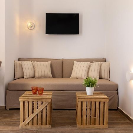 To Rantevou Tis Alykis Rooms & Apartments Kimolos Exterior photo