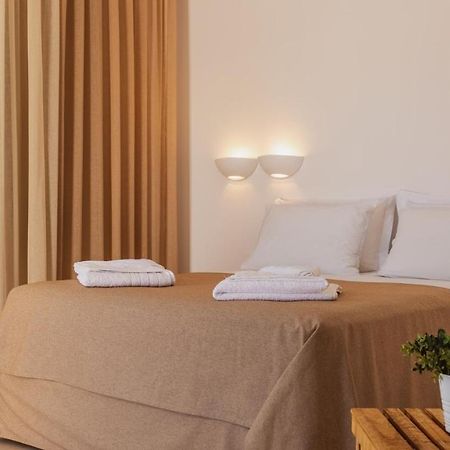 To Rantevou Tis Alykis Rooms & Apartments Kimolos Exterior photo